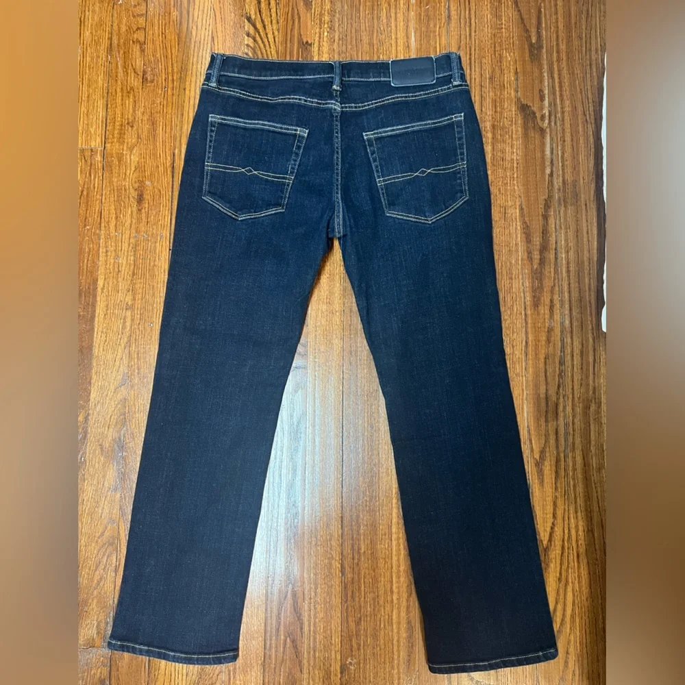 Lucky Brand Dark Wash Men’s jeans